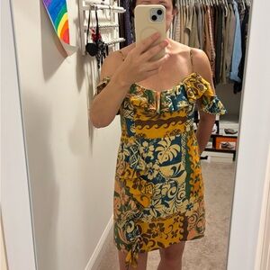 ALEMAIS Floral Mini Dress
Back zip
Adjustable straps